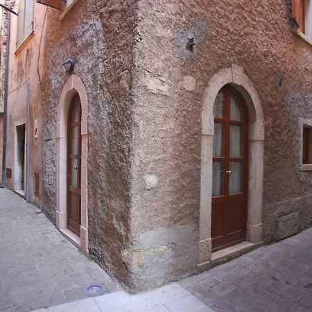 Casa Antiche Mura Apartment *
